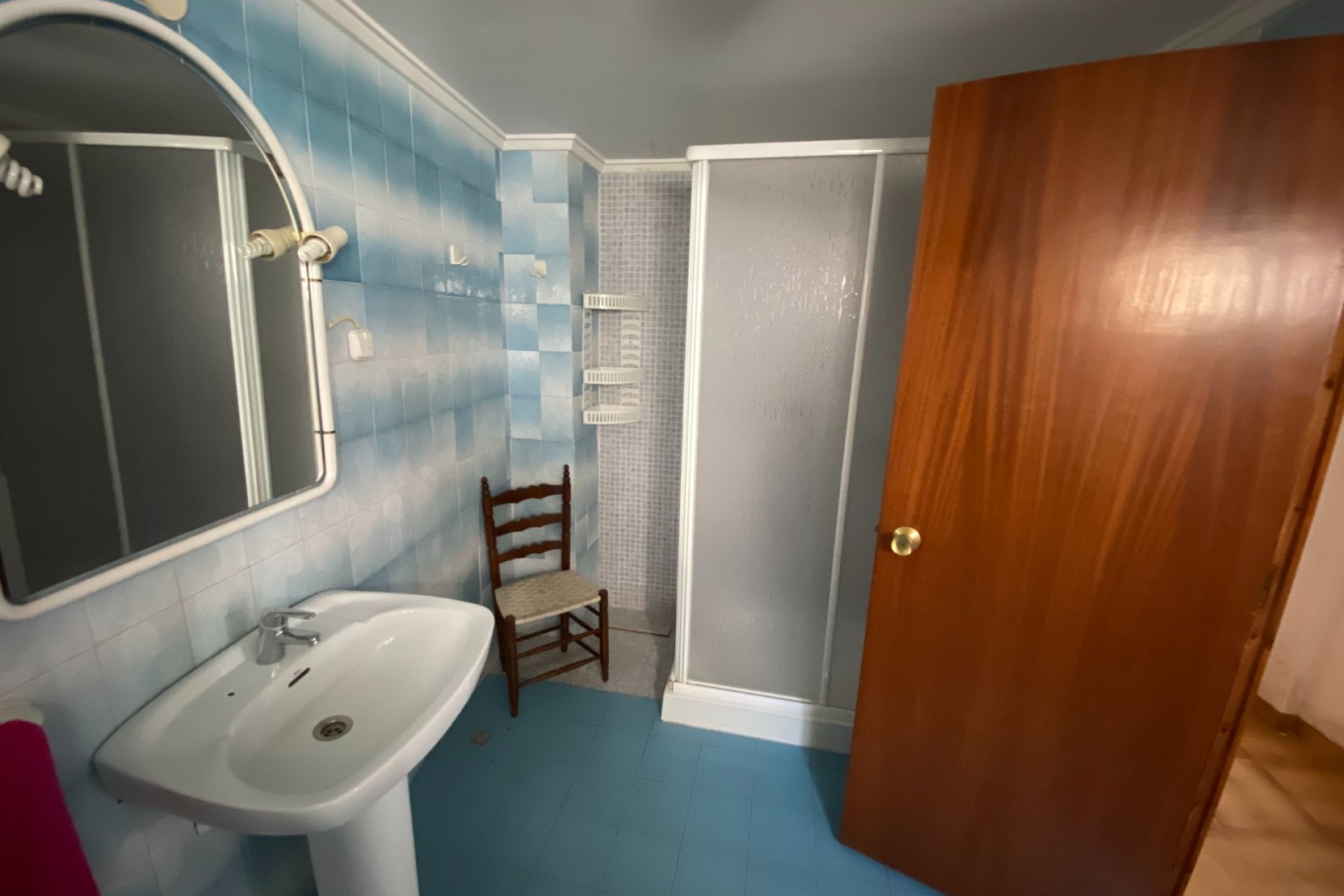 Resale - Townhouse / Duplex / Corner - Sax