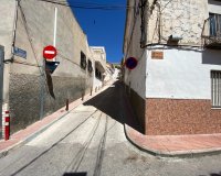 Resale - Townhouse / Duplex / Corner - Sax