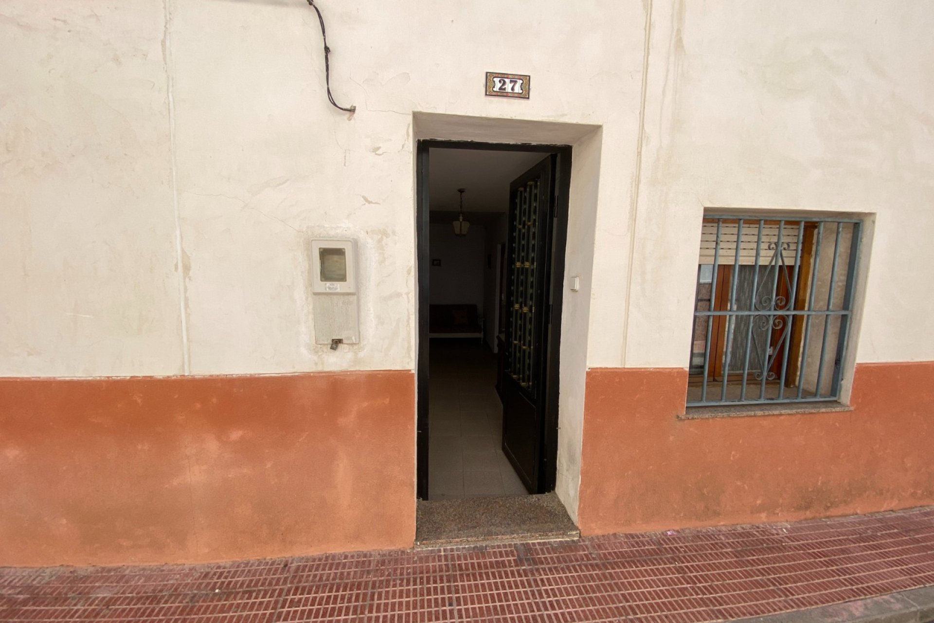 Resale - Townhouse / Duplex / Corner - Sax