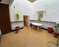 Resale - Townhouse / Duplex / Corner - Sax