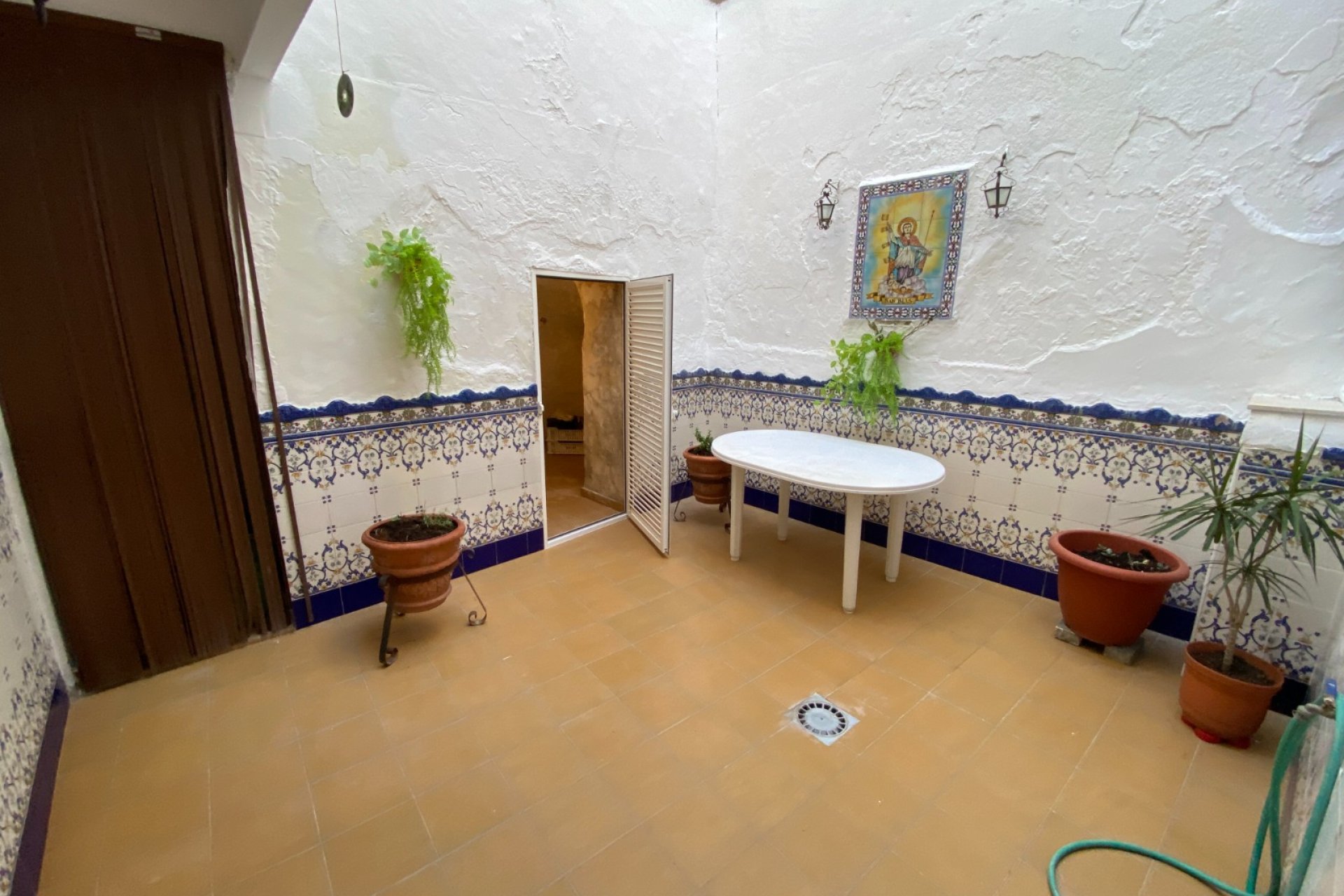 Resale - Townhouse / Duplex / Corner - Sax