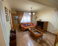 Resale - Townhouse / Duplex / Corner - Sax