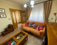 Resale - Townhouse / Duplex / Corner - Sax