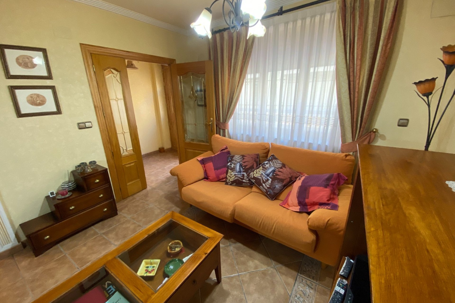 Resale - Townhouse / Duplex / Corner - Sax