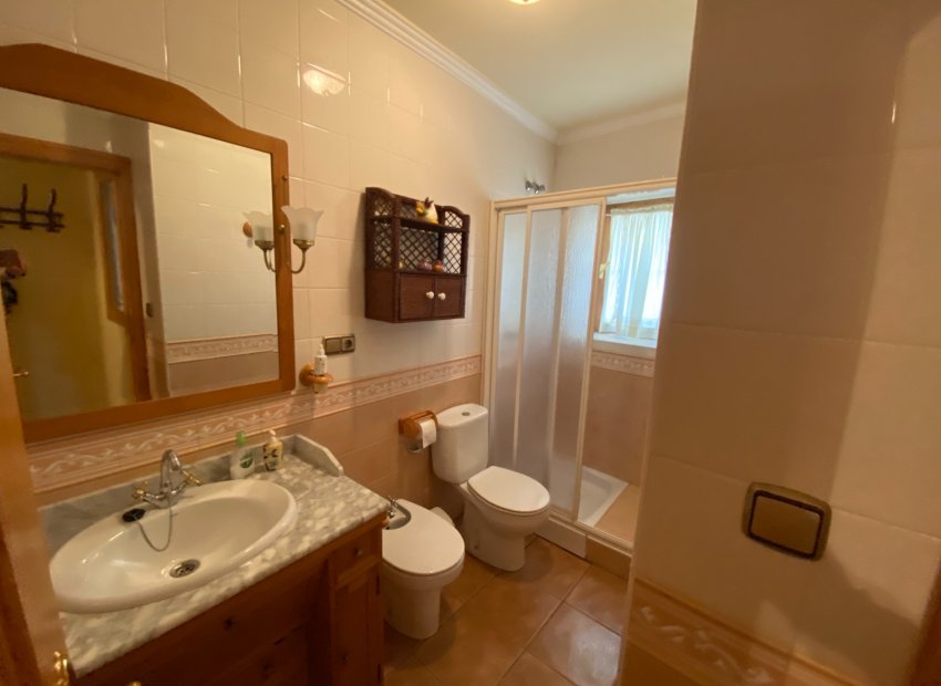 Resale - Townhouse / Duplex / Corner - Sax