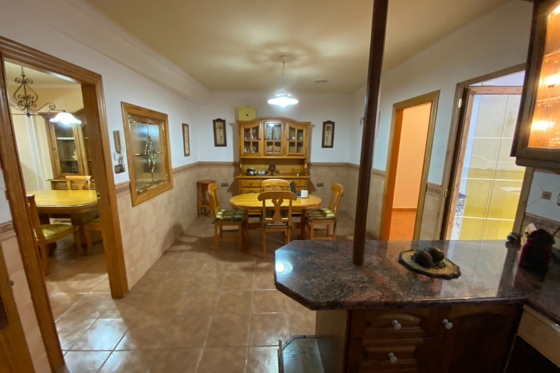 Resale - Townhouse / Duplex / Corner - Sax