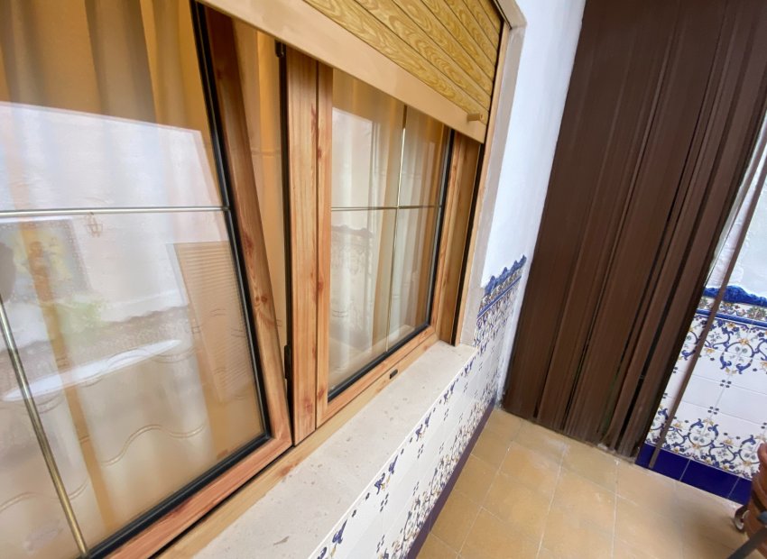 Resale - Townhouse / Duplex / Corner - Sax