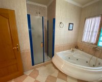 Resale - Townhouse / Duplex / Corner - Sax