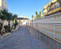 Resale - Townhouse / Duplex / Corner - Torrevieia - Aguas Nuevas