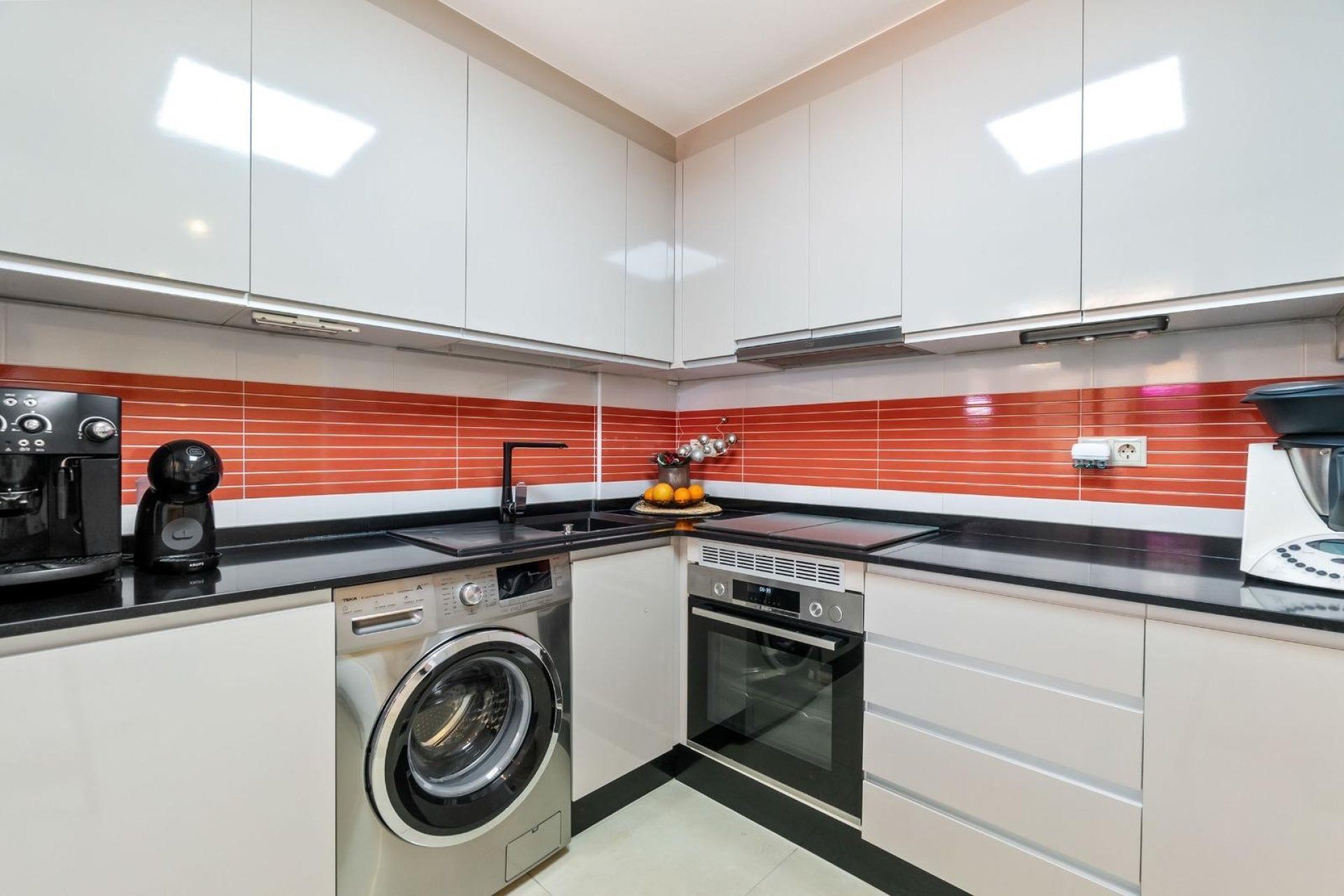 Resale - Townhouse / Duplex / Corner - Torrevieia - Aguas Nuevas