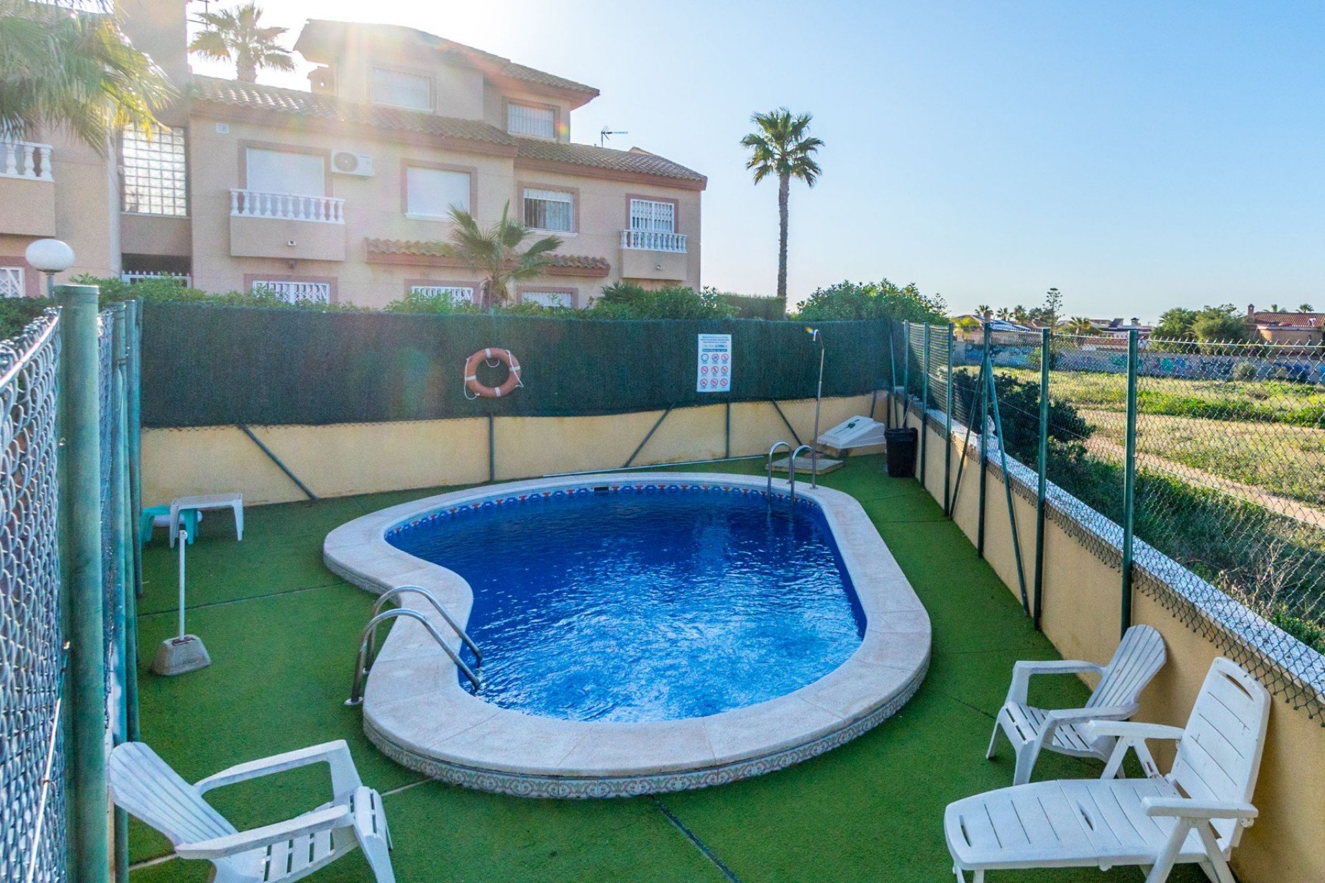 Resale - Townhouse / Duplex / Corner - Torrevieia - Aguas Nuevas