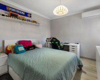 Resale - Townhouse / Duplex / Corner - Torrevieia - Aguas Nuevas