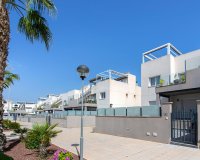 Resale - Townhouse / Duplex / Corner - Torrevieia - Aguas Nuevas