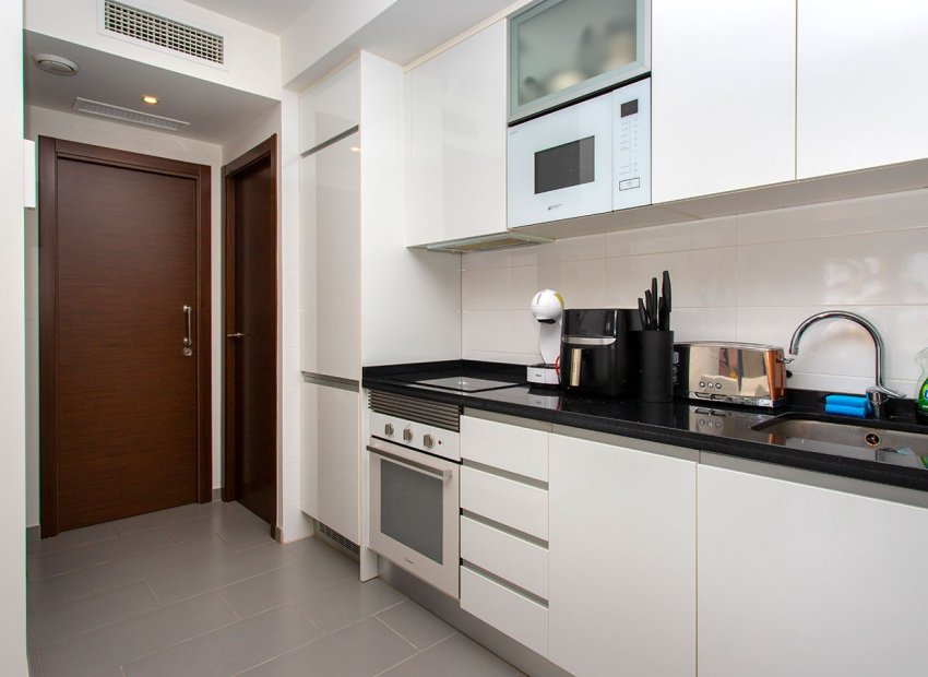 Resale - Townhouse / Duplex / Corner - Torrevieia - Aguas Nuevas
