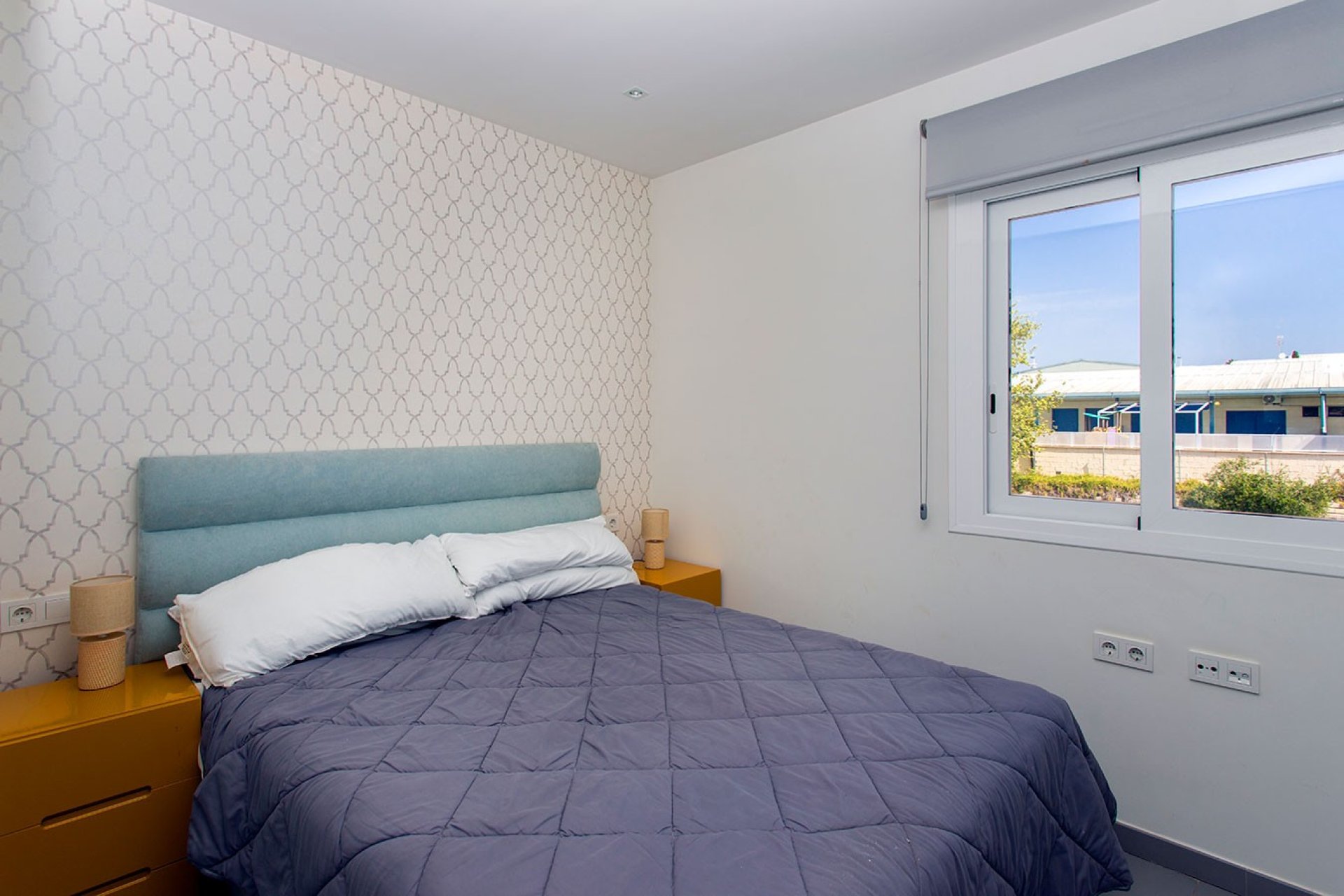 Resale - Townhouse / Duplex / Corner - Torrevieia - Aguas Nuevas