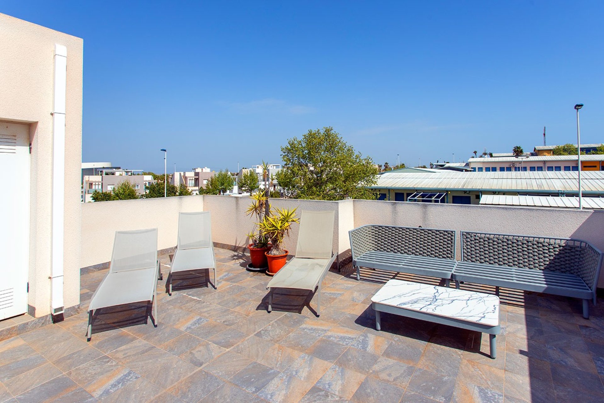 Resale - Townhouse / Duplex / Corner - Torrevieia - Aguas Nuevas
