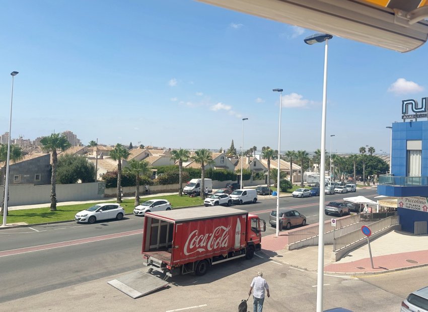 Resale - Townhouse / Duplex / Corner - Torrevieia - Aguas Nuevas