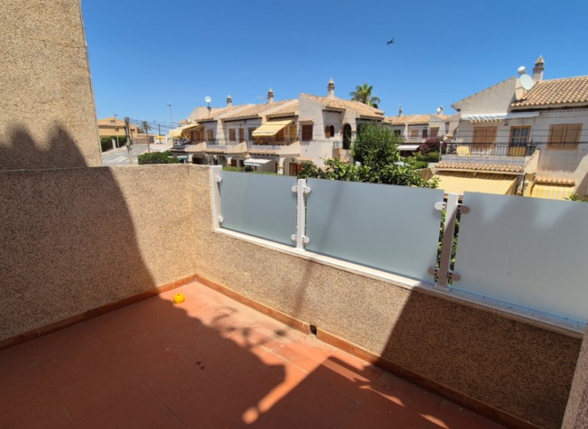 Resale - Townhouse / Duplex / Corner - Torrevieia - Costa Blanca