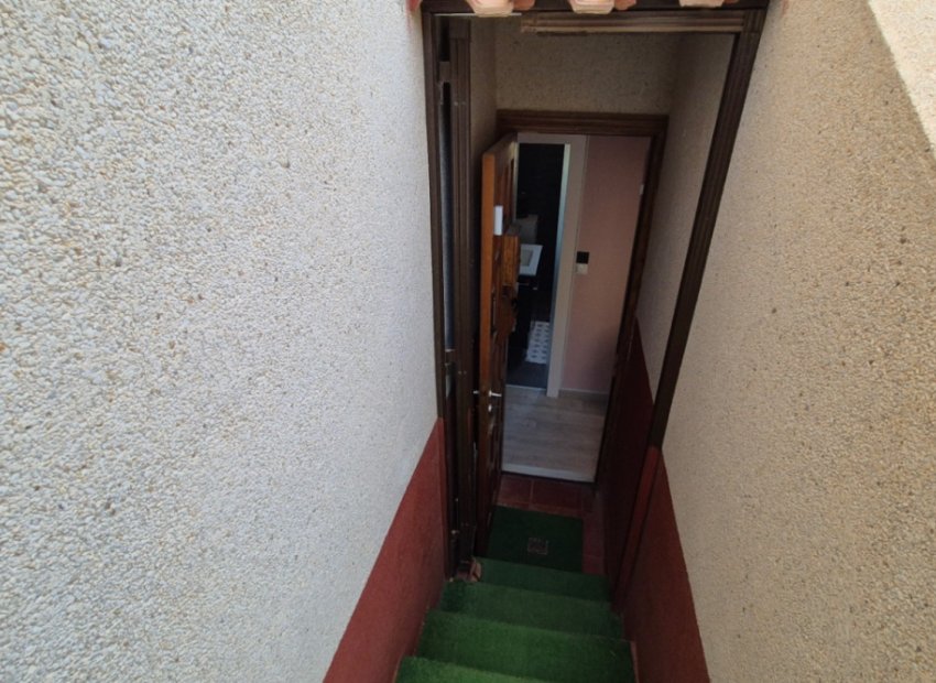 Resale - Townhouse / Duplex / Corner - Torrevieia - Costa Blanca