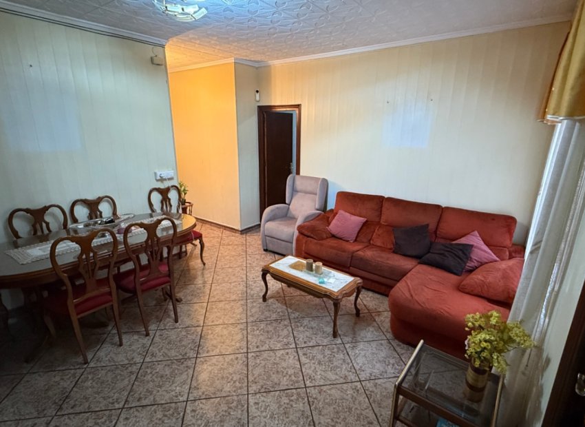 Resale - Townhouse / Duplex / Corner - Torrevieia - Costa Blanca