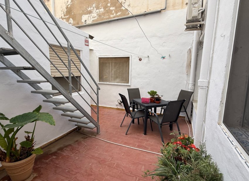 Resale - Townhouse / Duplex / Corner - Torrevieia - Costa Blanca