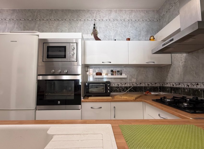 Resale - Townhouse / Duplex / Corner - Torrevieia - Costa Blanca