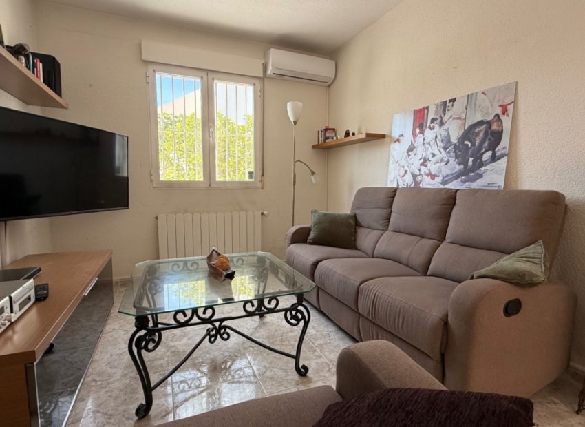 Resale - Townhouse / Duplex / Corner - Torrevieia - Costa Blanca