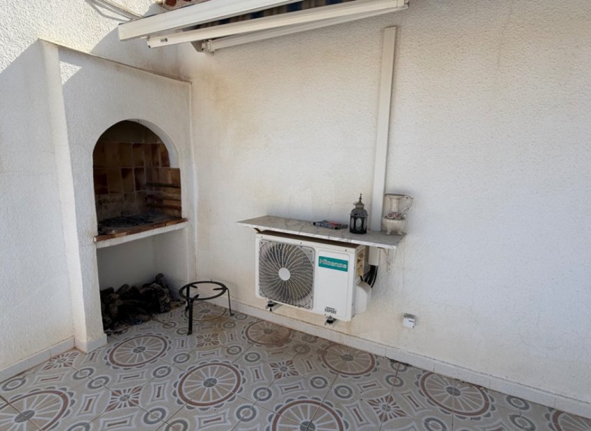 Resale - Townhouse / Duplex / Corner - Torrevieia - Costa Blanca