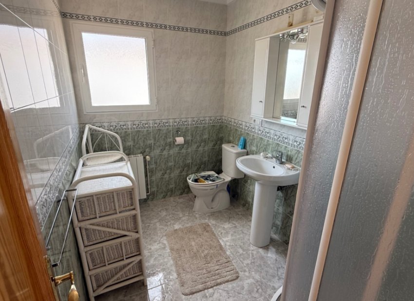 Resale - Townhouse / Duplex / Corner - Torrevieia - Costa Blanca