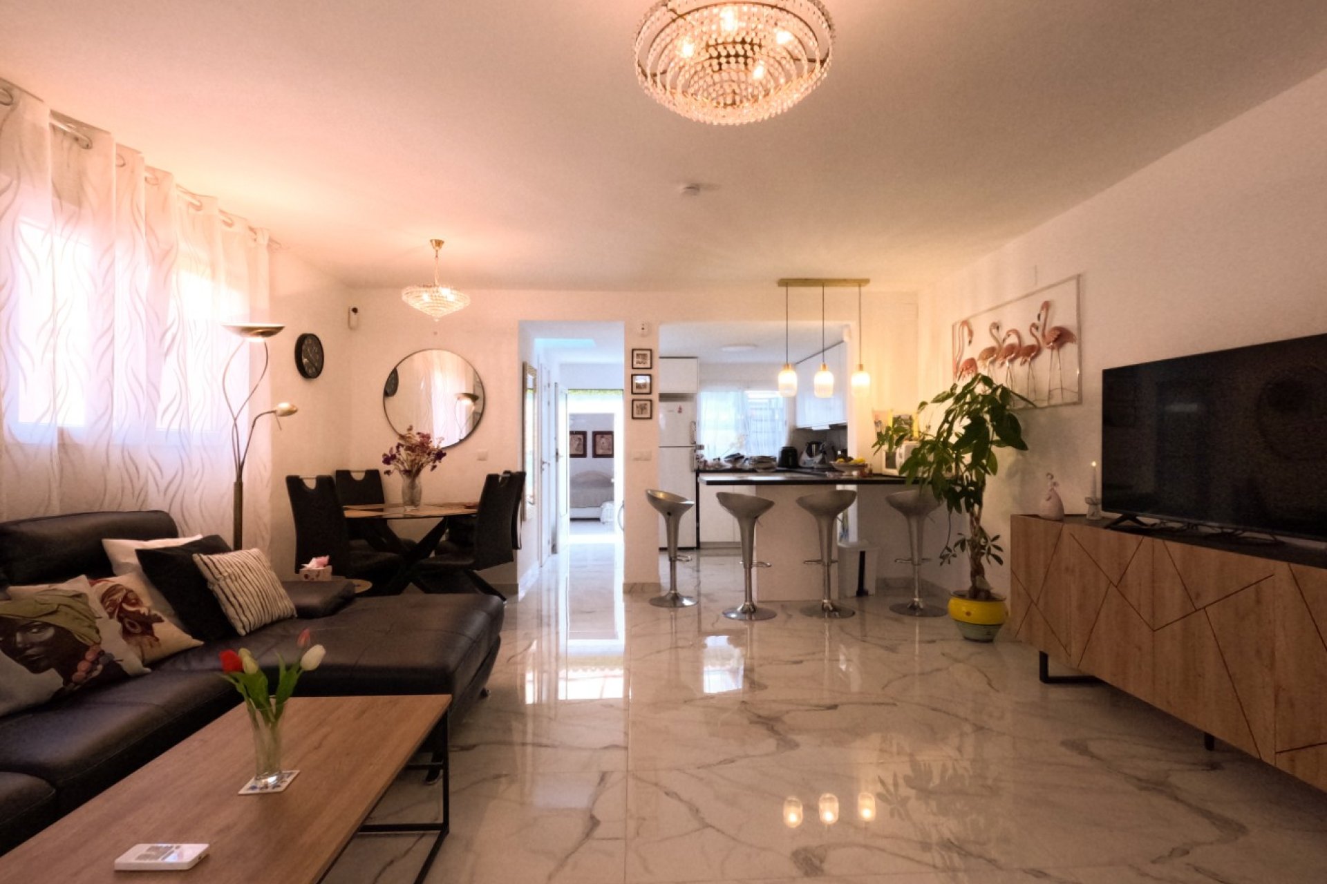 Resale - Townhouse / Duplex / Corner - Torrevieia - El Acequión - Los Náufragos