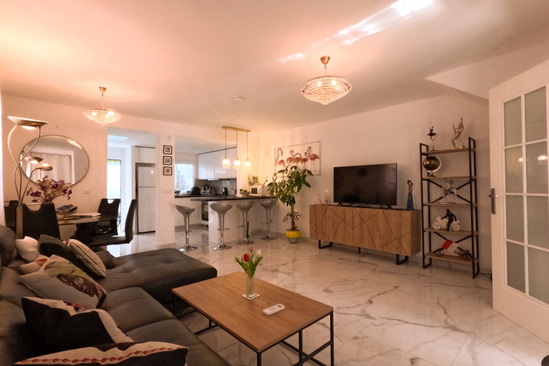 Resale - Townhouse / Duplex / Corner - Torrevieia - El Acequión - Los Náufragos