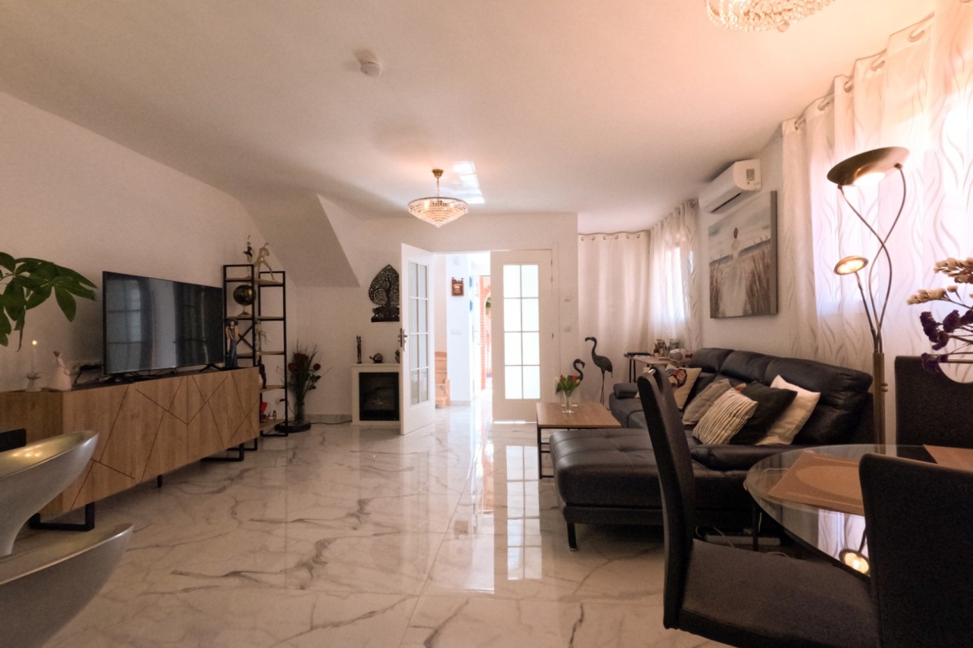 Resale - Townhouse / Duplex / Corner - Torrevieia - El Acequión - Los Náufragos