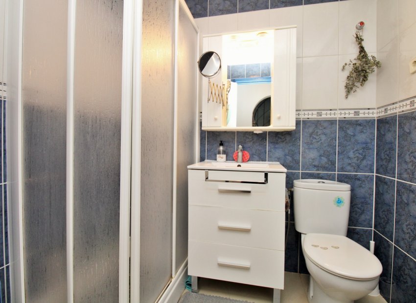 Resale - Townhouse / Duplex / Corner - Torrevieia - El Chaparral