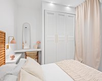 Resale - Townhouse / Duplex / Corner - Torrevieia - El Chaparral