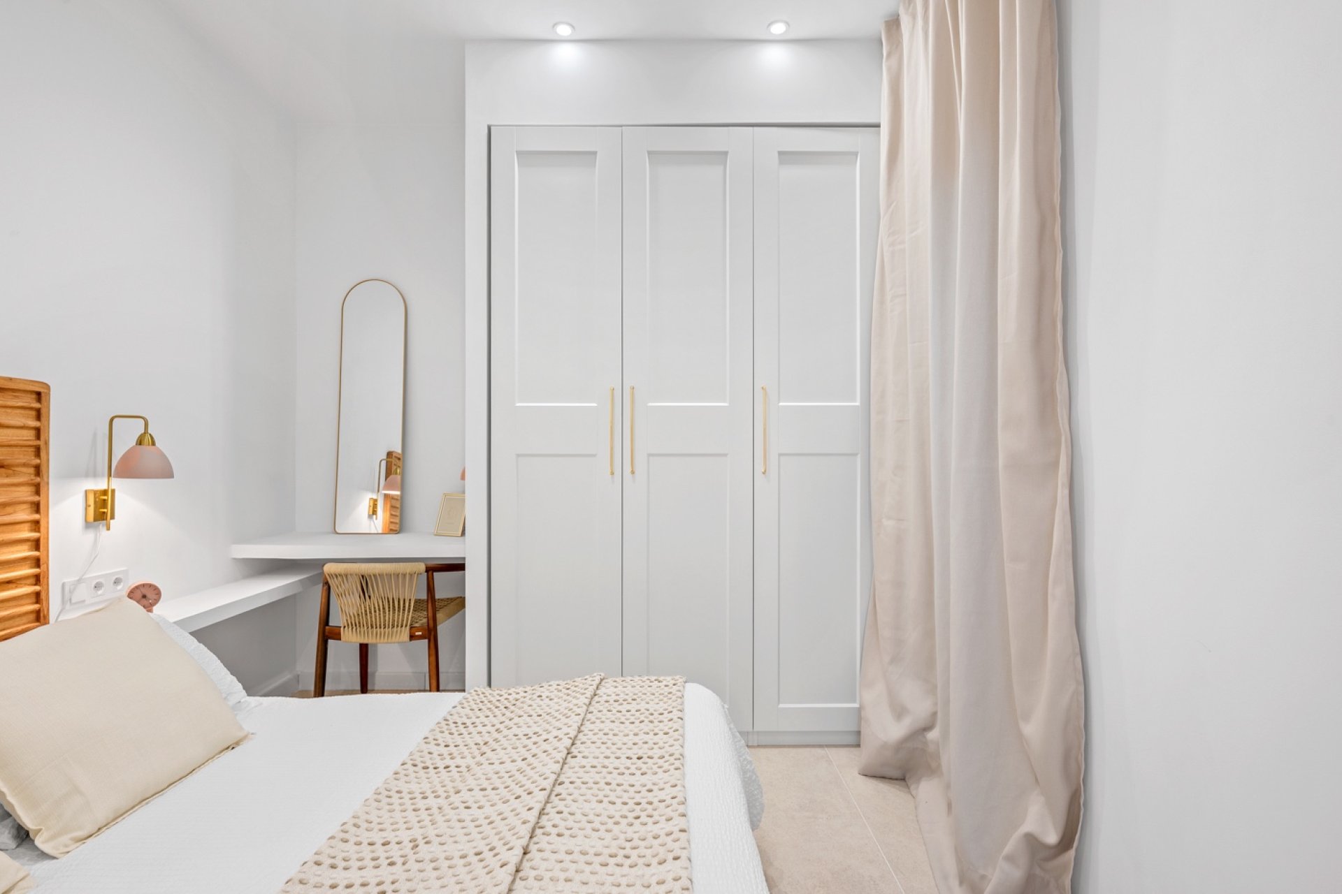 Resale - Townhouse / Duplex / Corner - Torrevieia - El Chaparral