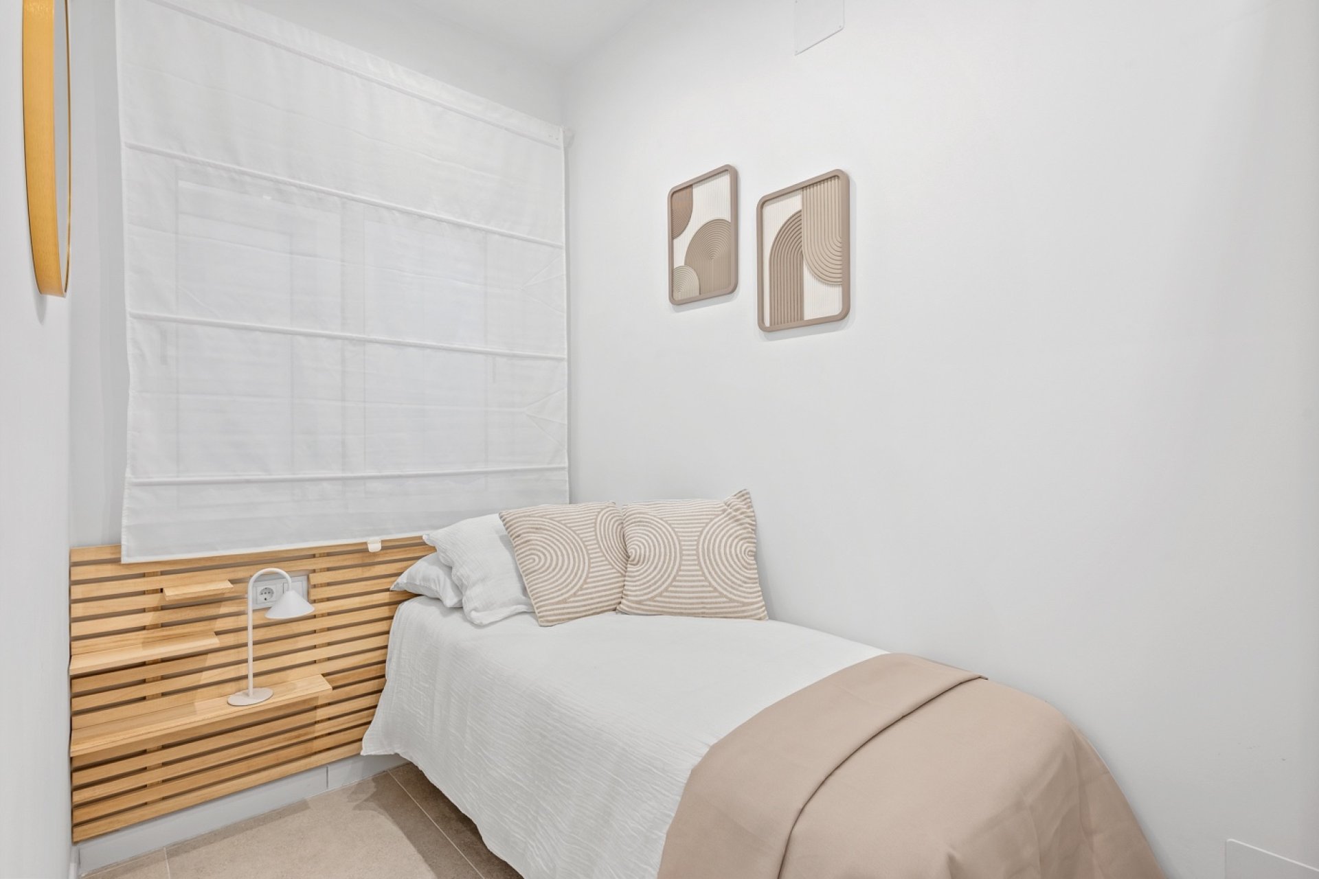 Resale - Townhouse / Duplex / Corner - Torrevieia - El Chaparral