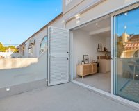 Resale - Townhouse / Duplex / Corner - Torrevieia - El Chaparral