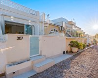 Resale - Townhouse / Duplex / Corner - Torrevieia - El Chaparral