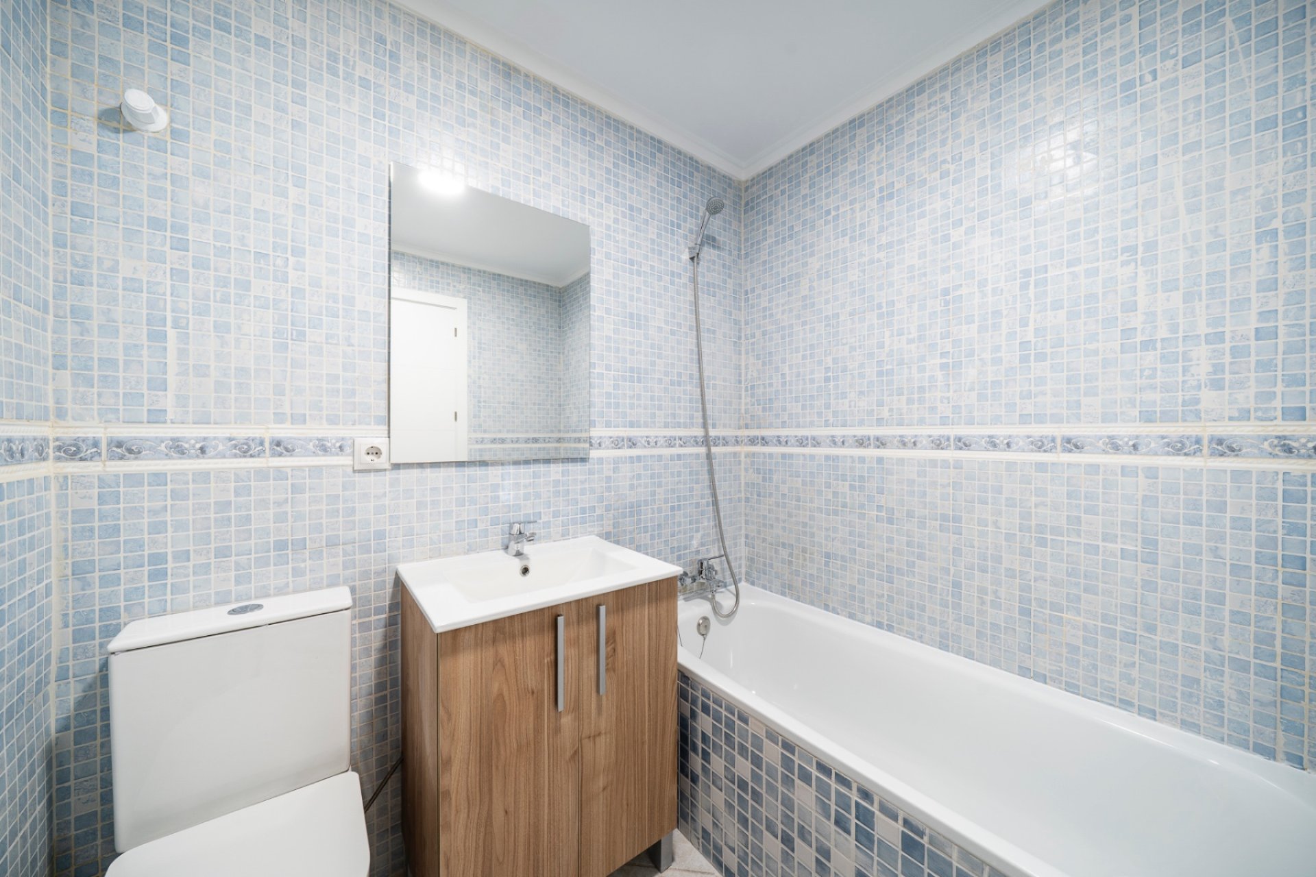 Resale - Townhouse / Duplex / Corner - Torrevieia - El Chaparral