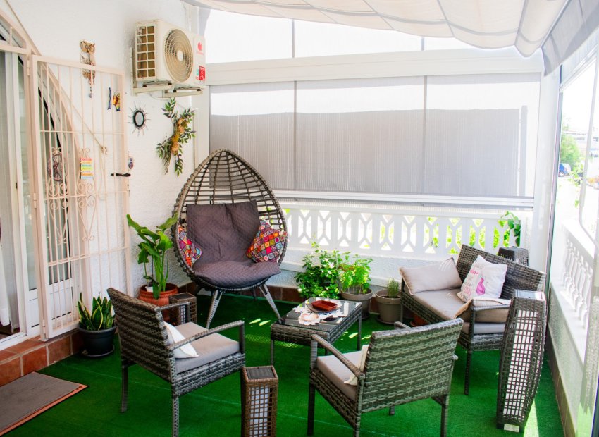 Resale - Townhouse / Duplex / Corner - Torrevieia - La Siesta