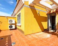 Resale - Townhouse / Duplex / Corner - Torrevieia - La Siesta