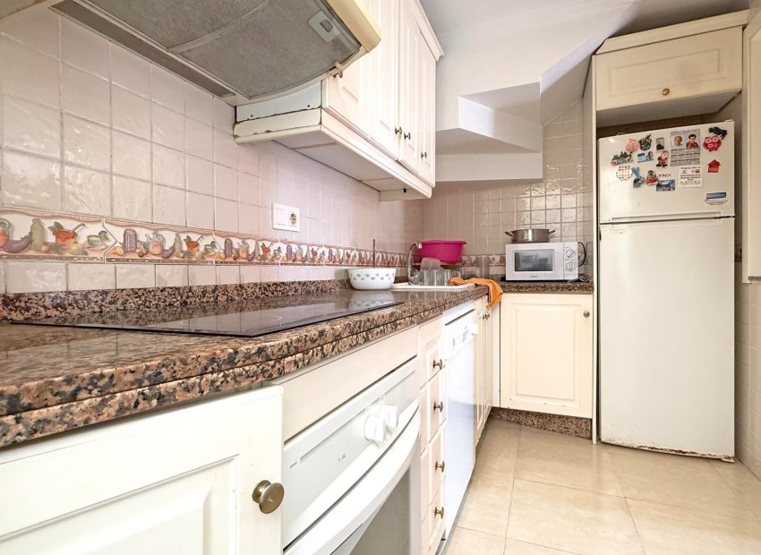 Resale - Townhouse / Duplex / Corner - Torrevieia - La Siesta