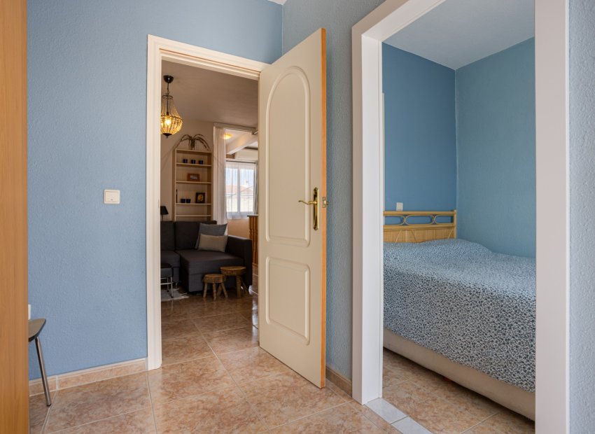 Resale - Townhouse / Duplex / Corner - Torrevieia - La Siesta