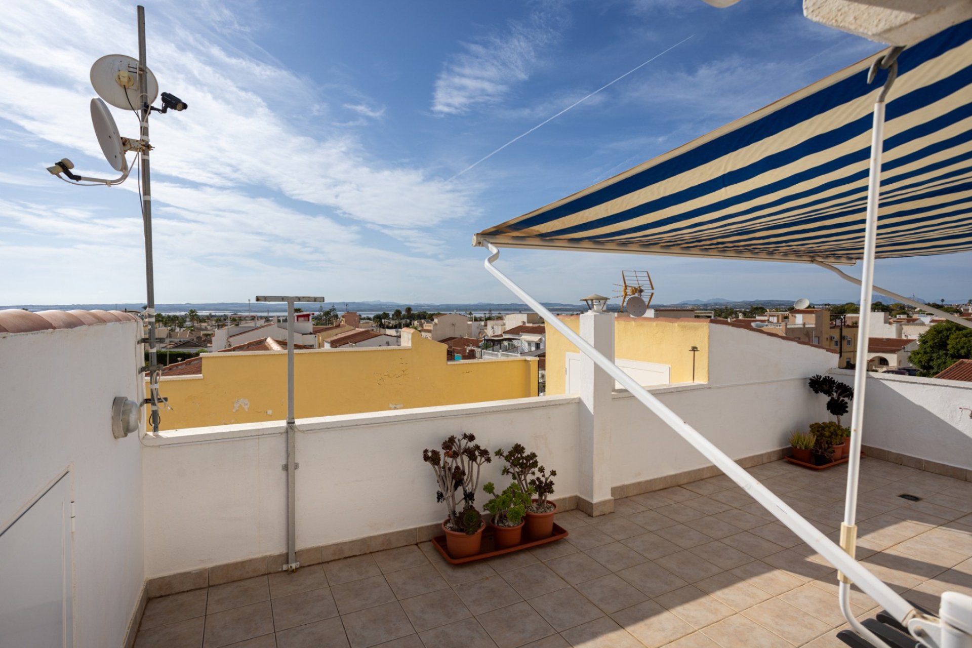 Resale - Townhouse / Duplex / Corner - Torrevieia - La Siesta