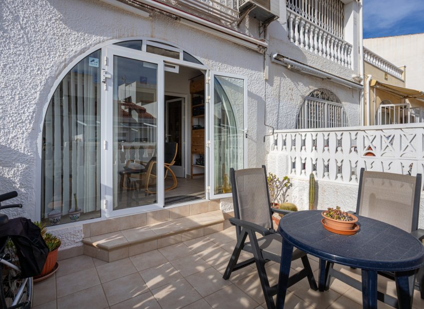 Resale - Townhouse / Duplex / Corner - Torrevieia - La Siesta
