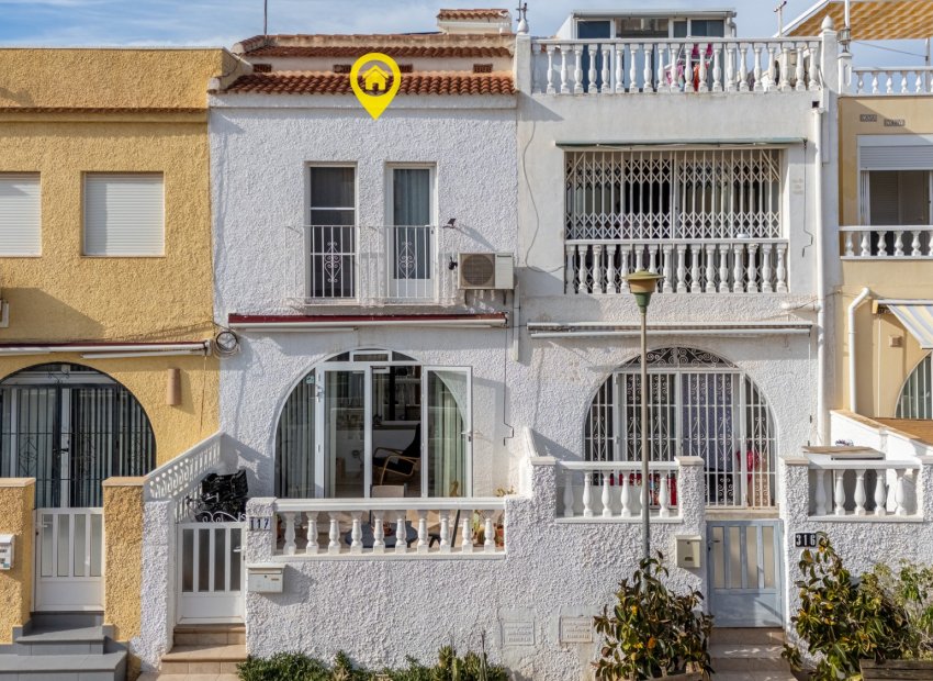 Resale - Townhouse / Duplex / Corner - Torrevieia - La Siesta