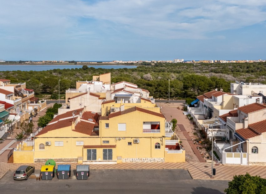 Resale - Townhouse / Duplex / Corner - Torrevieia - La Siesta