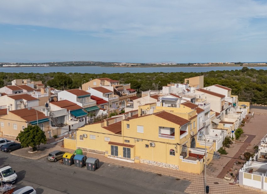 Resale - Townhouse / Duplex / Corner - Torrevieia - La Siesta