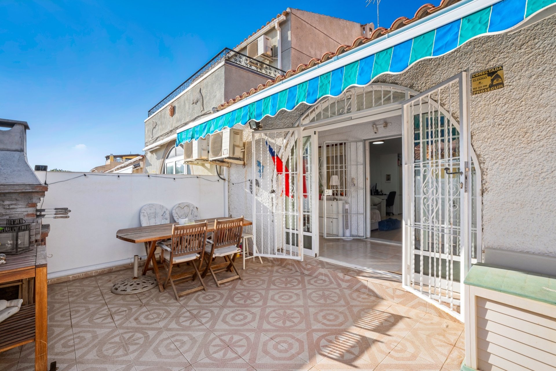 Resale - Townhouse / Duplex / Corner - Torrevieia - La Siesta