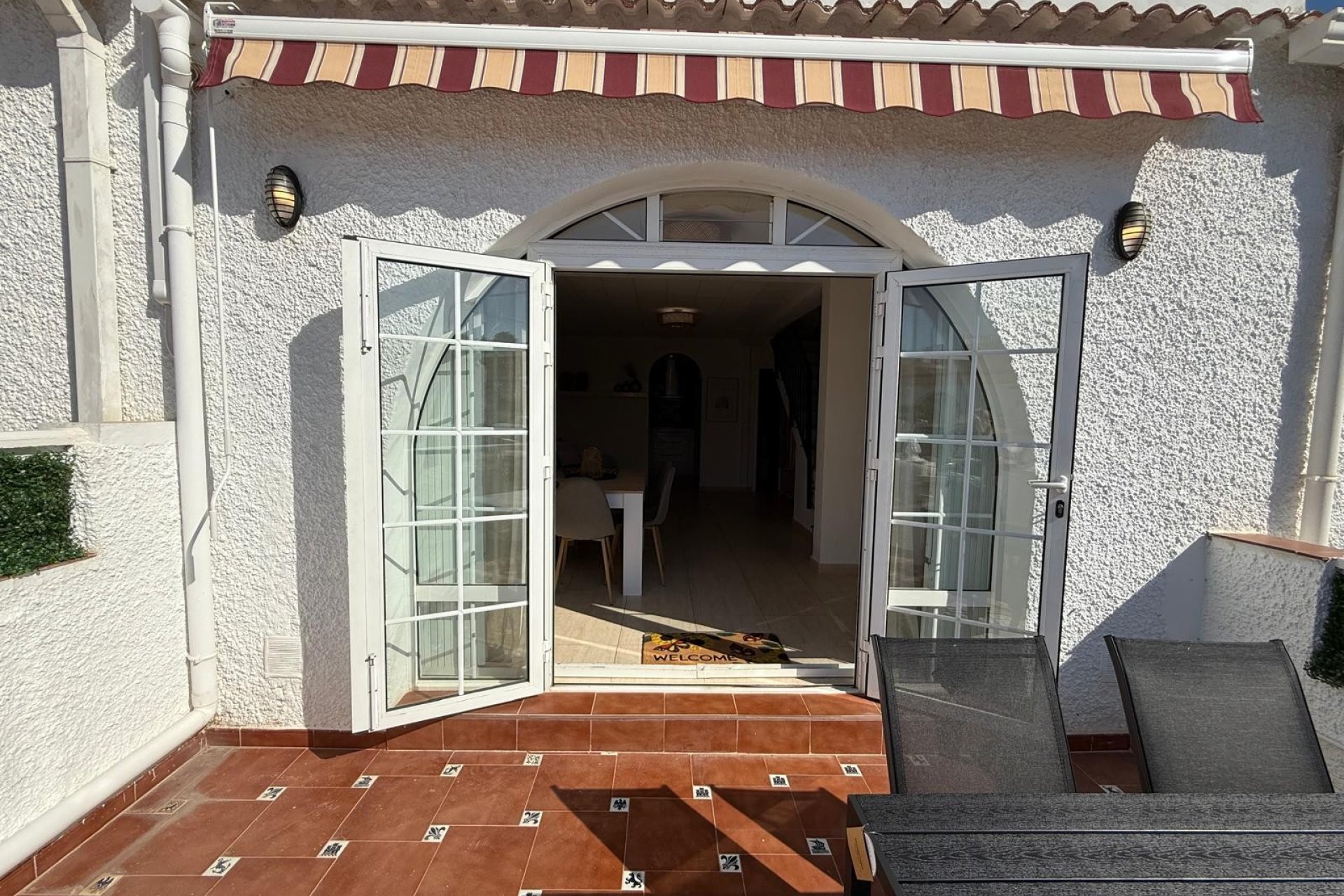 Resale - Townhouse / Duplex / Corner - Torrevieia - La Siesta